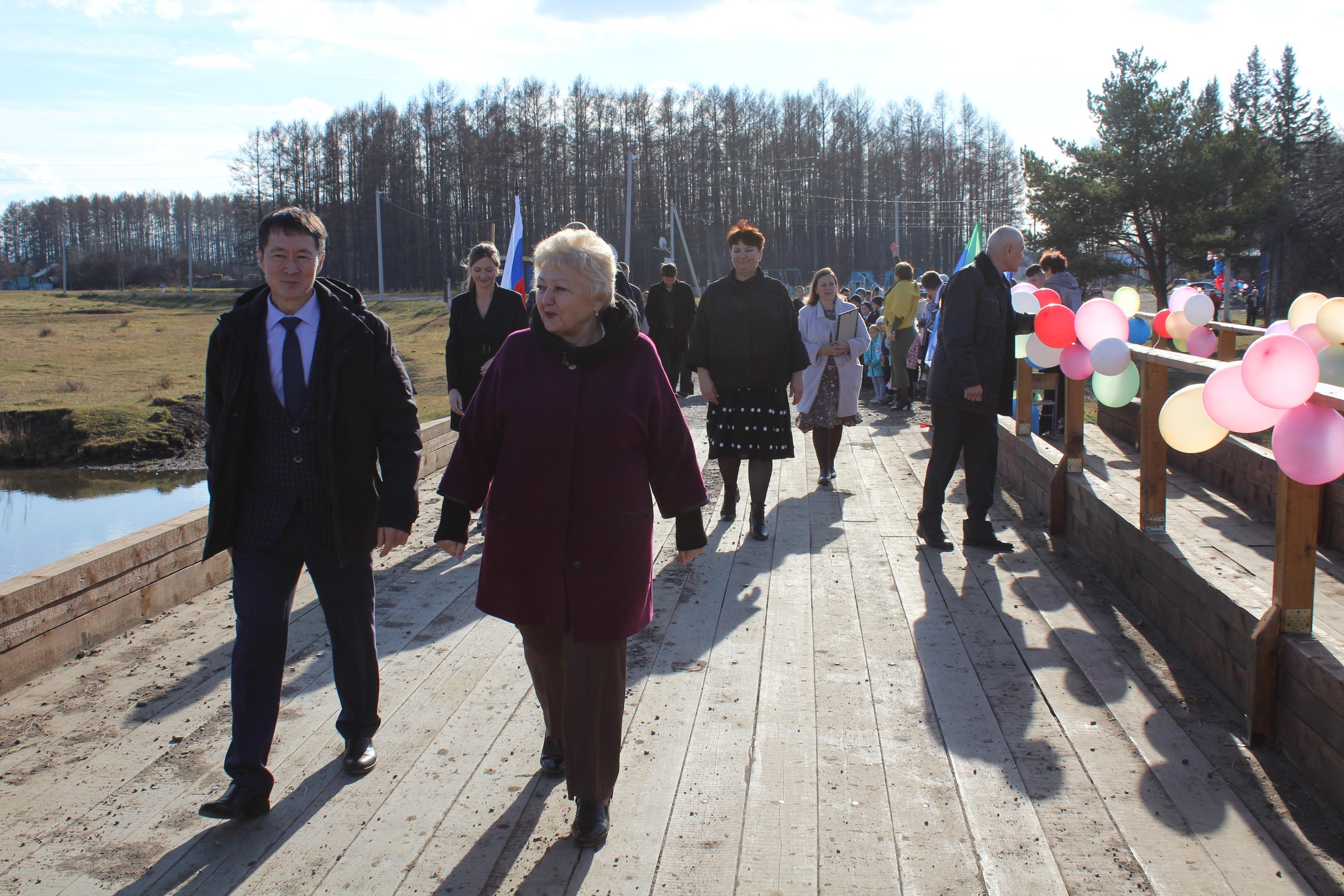 Пожар в гайдаровске. Школа Гайдаровск. Деревня Гайдаровск. Погода в Гайдаровске